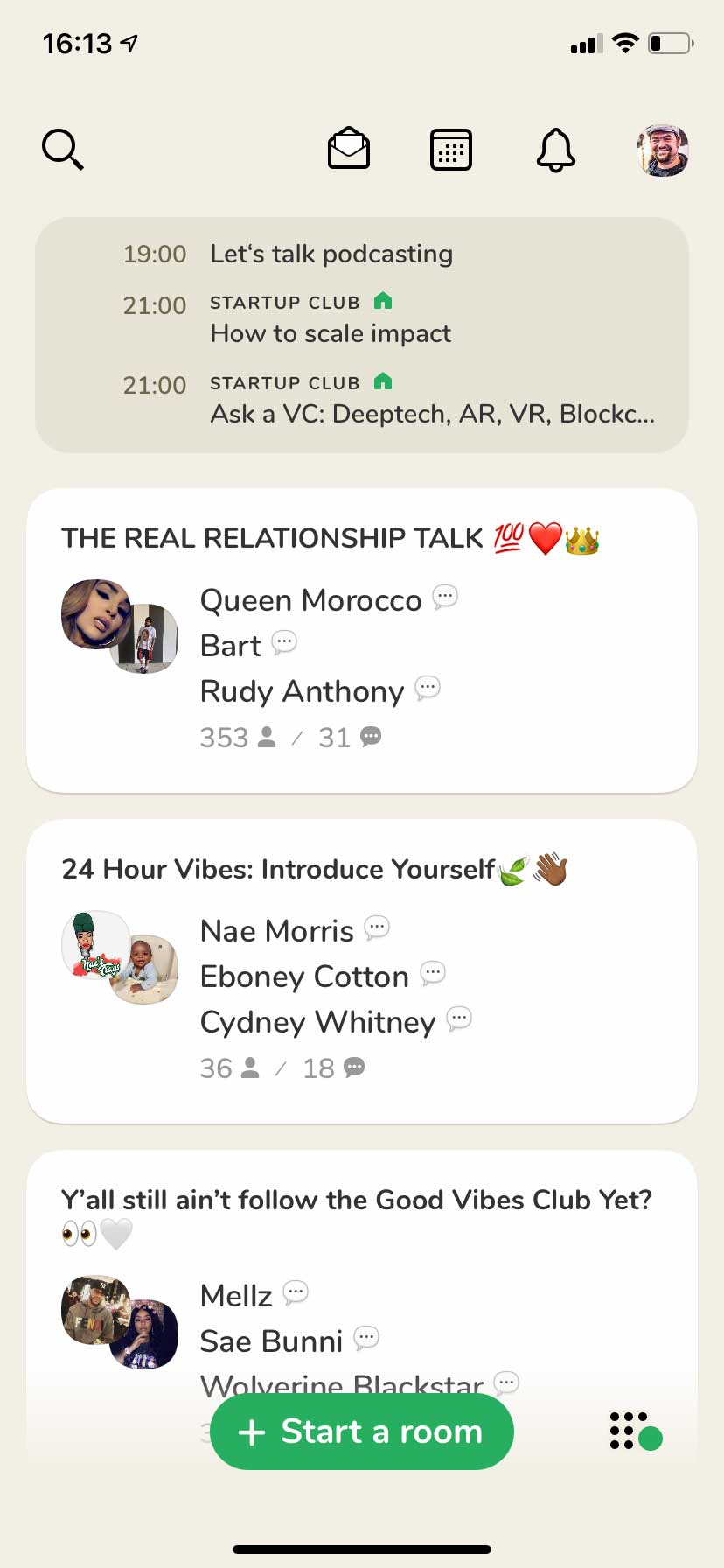 Clubhouse App Introscreen
